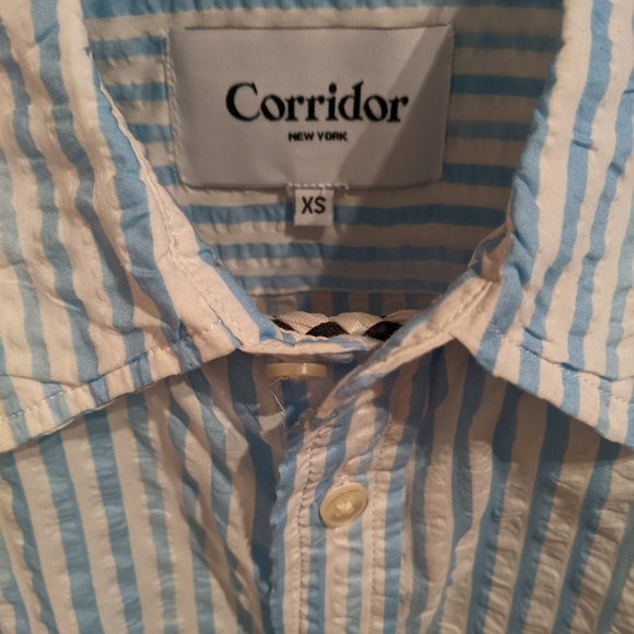 Corridor Blue & White Seersucker Stripe Short Sleeve Shirt - Picture 2 of 3